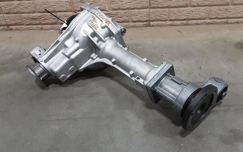 2004-2015 Nissan Armada Front Axle Differential Carrier 3.36 Ratio OEM - Used