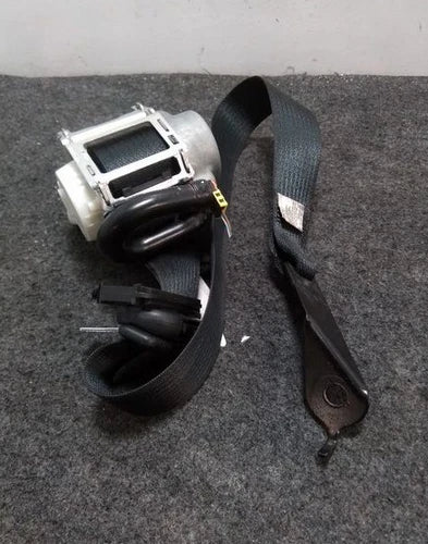 2015-2017 Ford Expedition Front Left Driver Seat Belt Retractor Black - Used OEM Auto Part