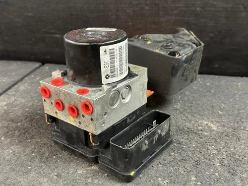 2011 Chrysler Town & Country Dodge Caravan ABS Assembly Anti Lock Brake Pump - Used OEM Auto Part