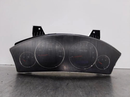2006 Jeep Commander 3.7L MPH Instrument Cluster Speedometer With Warranty OEM - Used