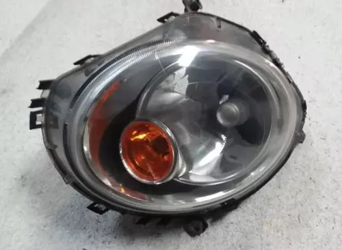 2007-2015 MINI COOPER HALOGEN LEFT DRIVER SIDE HEADLIGHT YELLOW TURN INDICATOR - Used OEM Auto Part