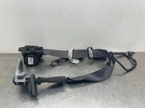 2015-2017 Hyundai Sonata Front Left Driver Seat Belt Retractor Black Oem - Used