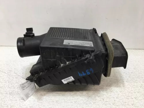 2017-2020 Chevrolet Tahoe GMC Yukon Air Intake Box Cleaner Assembly OEM - Used