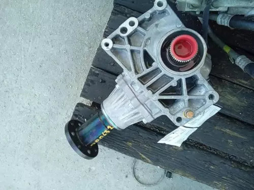 2020 Hyundai Santa Fe Transfer Case Assembly OEM - Used