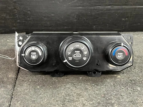 2005-2009 Kia Sportage Heater Control Air Conditioning A/C Climate Control OEM - Used