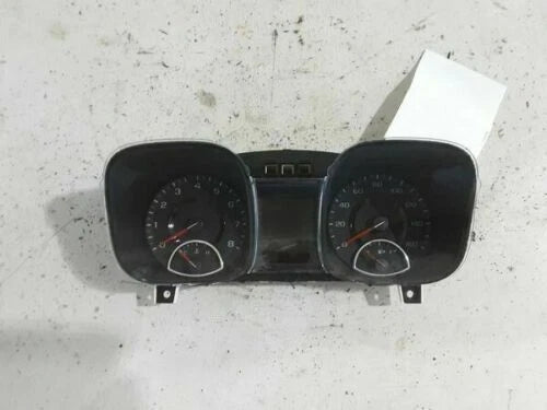 2013 Chevrolet Malibu Speedometer Cluster MPH OEM - Used