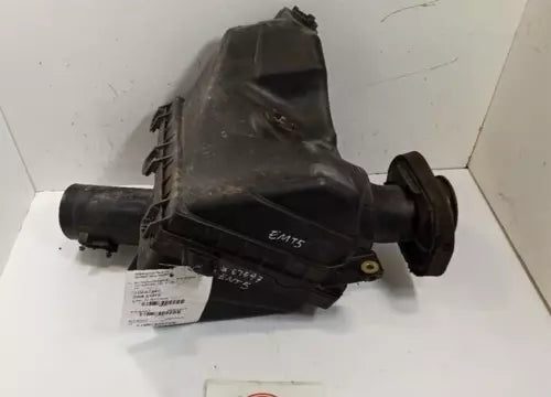 2005-2019 Nissan Frontier Air Cleaner Air Box Assembly 6 Cylinder 4.0L USED OEM