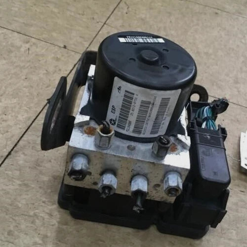 2008 Jeep Grand Cherokee Commander Anti-lock Brake Pump OEM Module Assembly ABS - Used