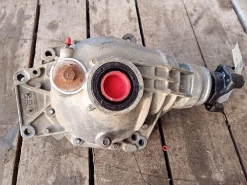 2003-2009 GMC Envoy Front Axle Differential Carrier OEM Assembly 3.42 Ratio - Used