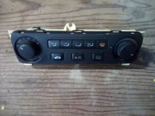 2001-2002 Honda Accord AC Heater Temperature Control W/O Climate Control OEM - Used