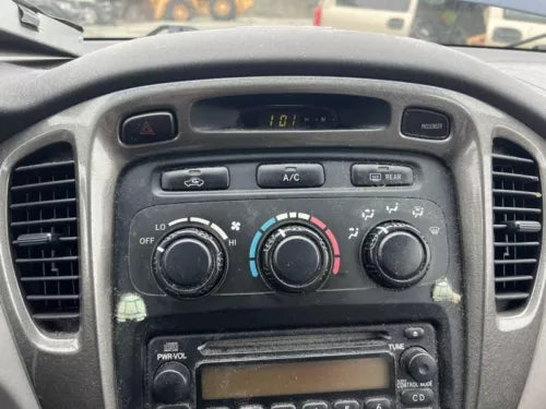 2001-2003 TOYOTA HIGHLANDER HVAC AC HEATER CLIMATE CONTROL PANEL OEM - Used