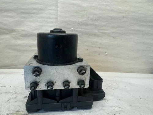 2001-2002 Toyota Sequoia ABS Anti-Lock Brake Pump Assembly (Skid Control 4x4) - Used OEM Auto Part