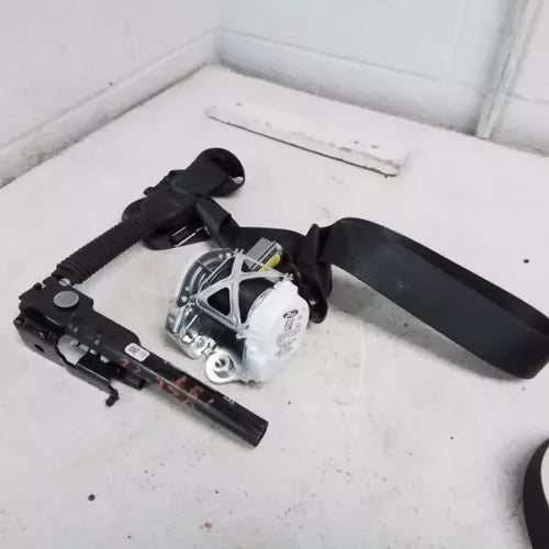 2016-2019 Ford Explorer Front Left Driver Seat Belt Retractor Assembly Black OEM - Used