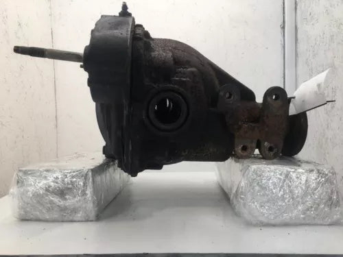 2003-2005 Ford Expedition Rear Axle Differential Carrier 5.4L Ratio 3.73 OEM - Used