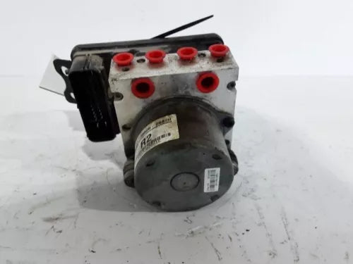 2014-2015 Hyundai Tucson ABS Anti Lock Brake Pump Assembly OEM - Used