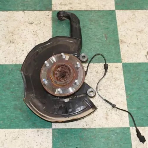 2004-2015 Nissan Titan Driver Left Front Spindle Knuckle Assembly OEM - Used