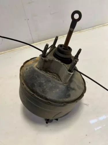 2003-2004 Dodge Dakota Power Brake Booster OEM - Used