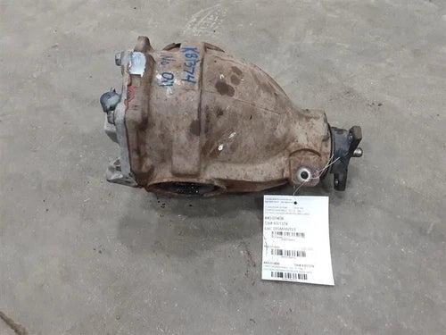 2005-2008 Dodge Magnum Rear Axle Differential Carrier 3.07 Ratio AWD OEM - Used