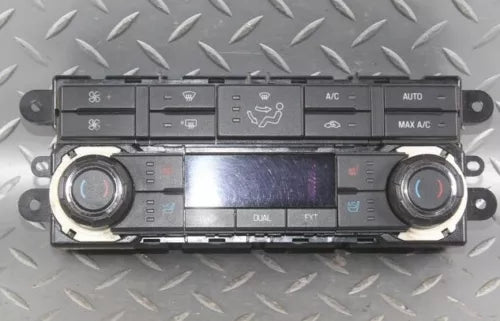 2011-2012 Ford F250 Super Duty Automatic A/C Heater Temperature Controls OEM 12 - Used