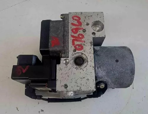 1999-2004 Ford Mustang ABS Anti-Lock Brake Pump Assembly W/Traction Used OEM