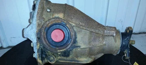 2005-2008 Dodge Magnum Differential Carrier Assembly Rear 3.07 Ratio - Used OEM Auto Part