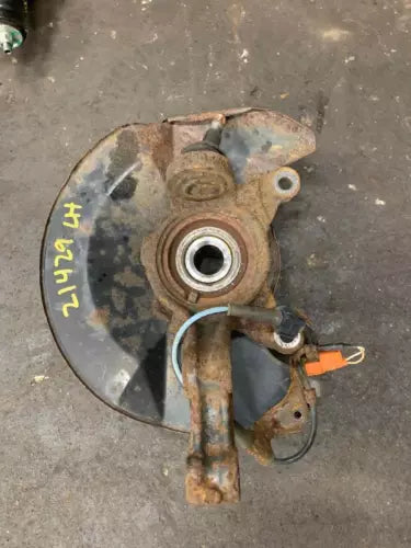 2002-2006 Honda CRV Driver Left Front Spindle Knuckle OEM - Used