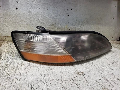 Passenger Right Headlight Fits 1995-1996 LEXUS ES300 - Used OEM Auto Part