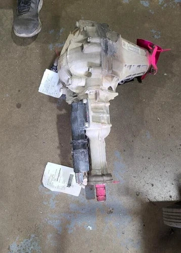 2013-2018 Dodge Ram 1500 Front Axle Differential Carrier Assembly 3.55 Ratio OEM - Used