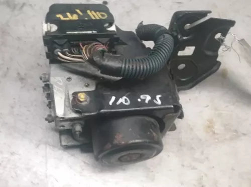2004 2005 2006 Toyota Sienna ABS Anti-Lock Brake Pump Assembly FWD 8954108050 - Used OEM Auto Part