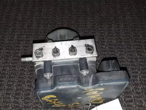 2015-2017 TOYOTA CAMRY ABS ANTI-LOCK BRAKE PUMP ACTUATOR ASSEMBLY - Used OEM Auto Part