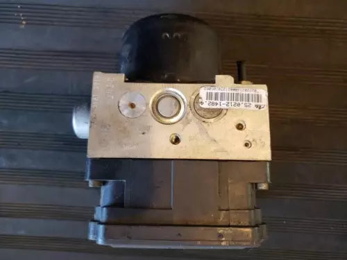 2010 Cadillac SRX ABS Anti-Lock Brake Pump Control Module Actuator Assembly - Used OEM Auto Part