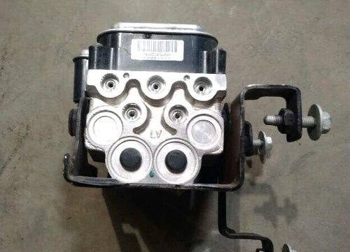 2000-2002 GMC Yukon Tahoe Suburban ABS Anti Lock Brake Pump OEM... - Used
