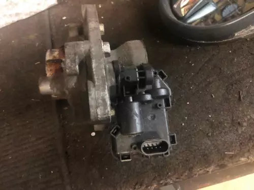 2002-2009 Chevrolet TrailBlazer Front Differential Carrier 3.42 Axle Ratio OEM - Used