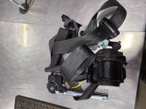 2018-2019 Hyundai Sonata Front Left Driver Seat Belt Retractor Assembly Black - Used OEM Auto Part