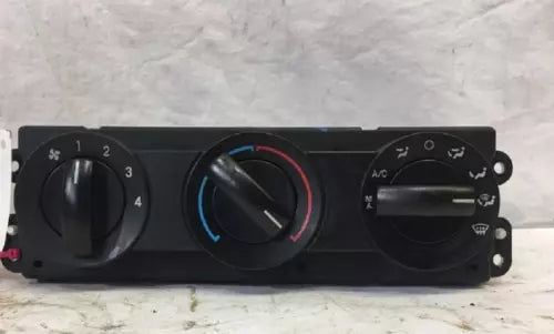 2005-2007 F350 Super Duty AC Heater Controls Manual Temperature Control Unit OEM - Used