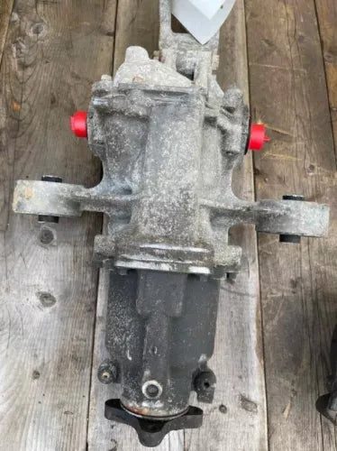 2005-2006 Chevrolet Chevy Equinox Rear Axle Differential Carrier Assembly OEM - Used