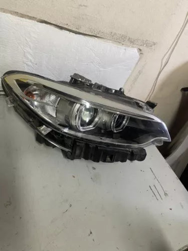2014-2017 BMW M235i M2 228i 230i 528i Front RIGHT Headlight Assembly xenon (HID) - Used OEM Auto Part