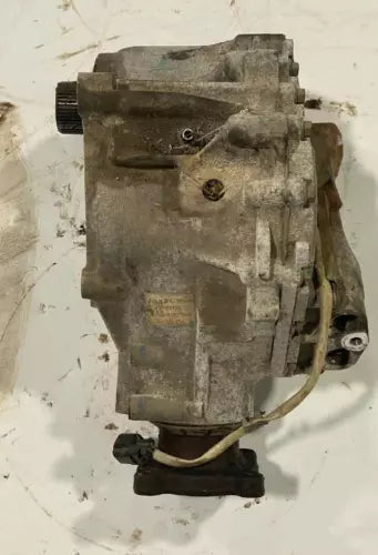 2013-2016 Ford Explorer Edge Transfer Case Assembly 3.5L W/ Oil Cooler - Used OEM Auto Part