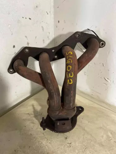 Honda Civic 2001-2005 1.7L Base MT Exhaust Manifold OEM - Used
