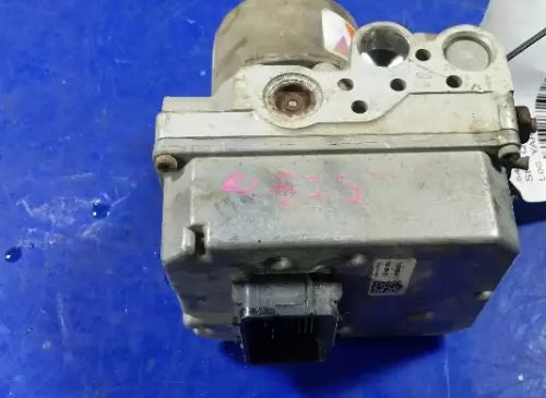 2004 Cadillac CTS Anti Lock Brake Unit ABS W/O ACTIVE BRAKE CONTROL OEM 04 - Used