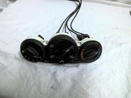 2000-2007 Ford Focus AC Heater Control Assembly OEM - Used