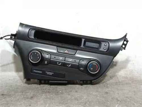 2014-2015 Kia Optima AC Heater Temperature Control Unit OEM - Used