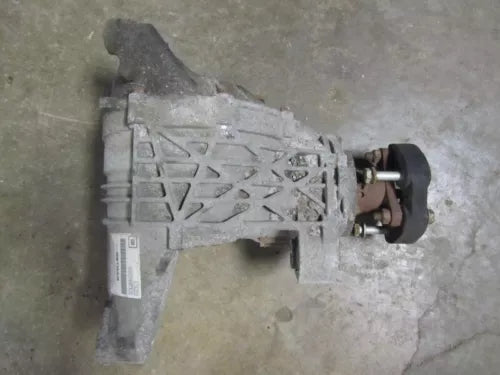 2005-2011 Cadillac STS Rear Axle Differential Carrier 3.23 Ratio OEM - Used