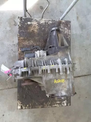 1997 Ford F150 Transfer Case Assembly - Used OEM Auto Part