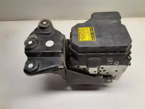 2006-2008 Toyota Rav4 ABS Anti Lock Brake Actuator Pump OEM - Used