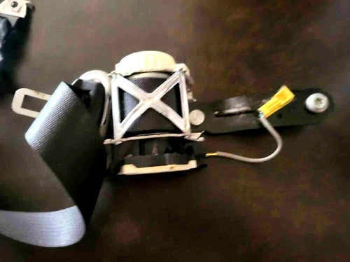 2007-2008 Chevy Tahoe Escalade Left Driver Seat Belt Retractor Assembly BlK OEM - Used