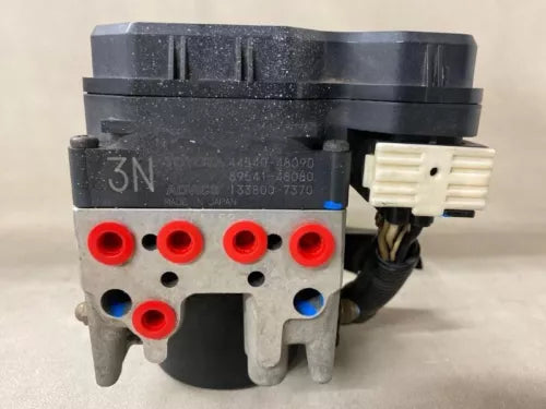 04-07 Toyota Highlander ABS Anti-Lock Brake Pump Assembly FWD OEM toyota