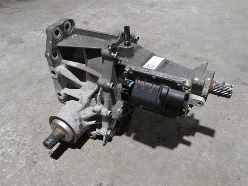 2018-2019 Chevy Equinox Transfer Case Assembly - Used OEM Auto Part
