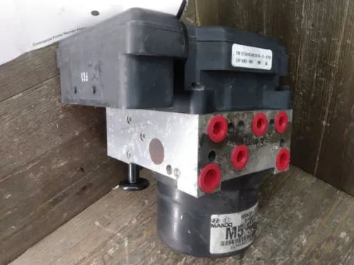 2005-2006 KIA SPORTAGE ABS Anti-Lock Brake Pump Module Assembly AWD - Used OEM Auto Part