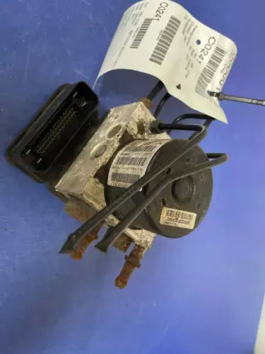 2009-2010 Dodge Caravan ABS Anti Lock Brake Actuator Pump OEM - Used